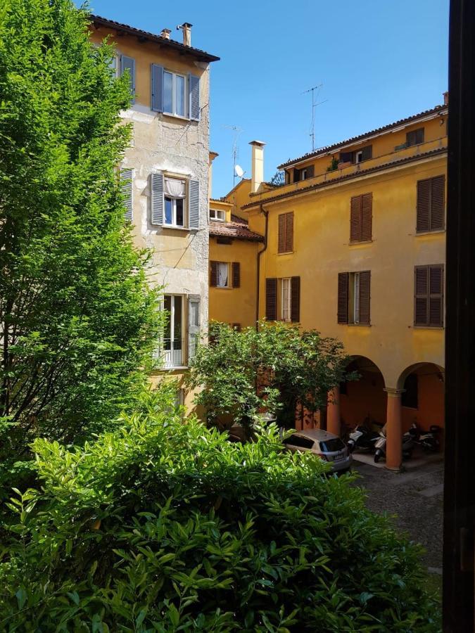 Appartement Il Nome Della Rosa à Bologne Extérieur photo